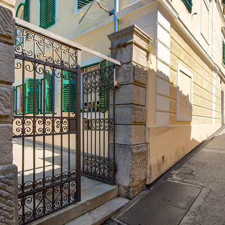 Apartment Salita Calvario Rijeka Eksteriør bilde